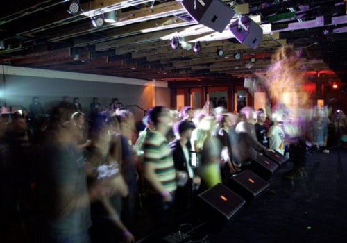 What city in arizona has the best nightlife?